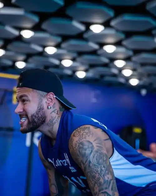 刺的未来发 刺的未来发