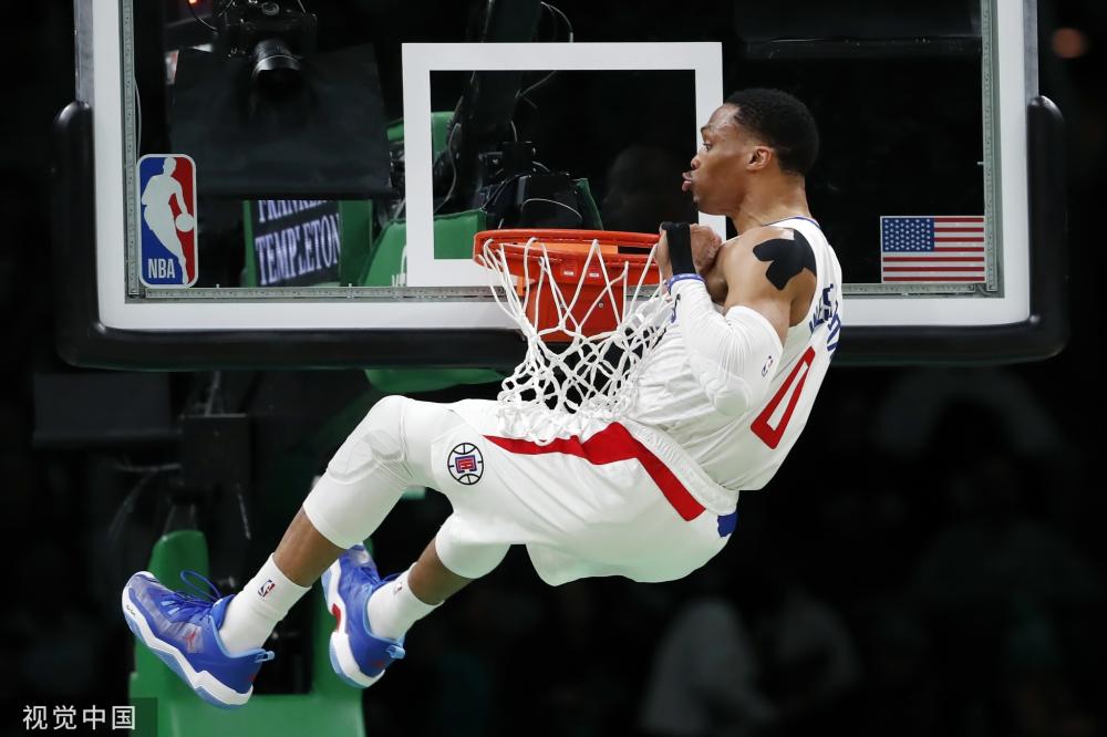 他希望在这 他希望在这