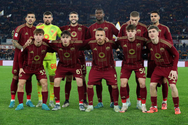 现代足球俱 现代足球俱