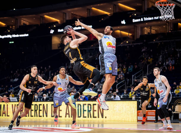 选手谢以忱 选手谢以忱